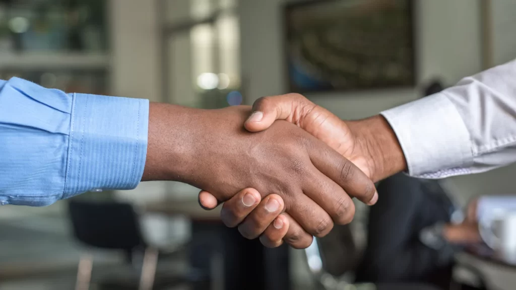 Panduan Praktis Membangun Hubungan Bisnis yang Kuat