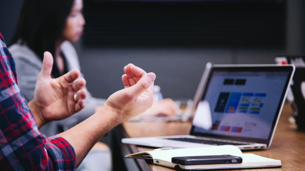 5 Tips untuk Membangun Hubungan Bisnis yang Kuat: Strategi Efektif untuk Sukses