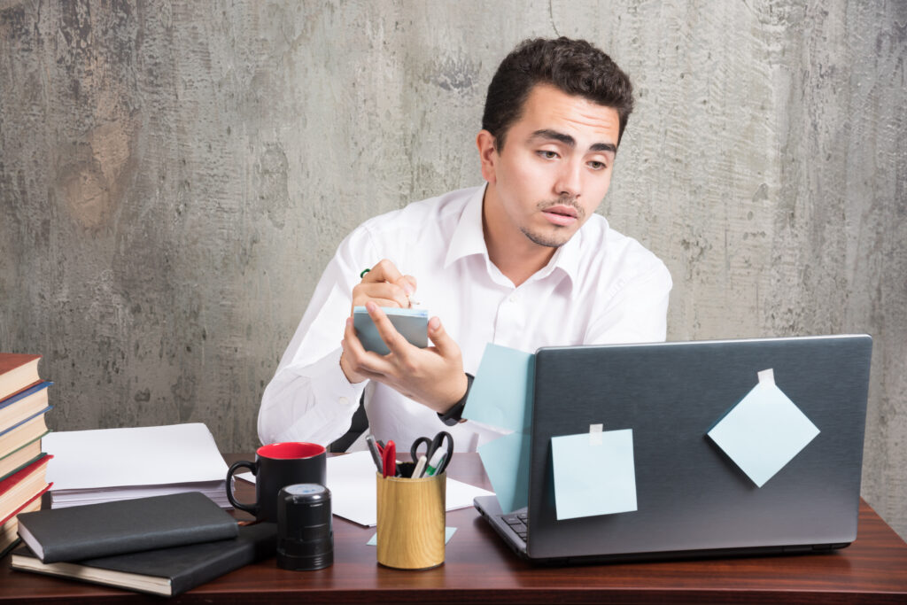 Tetap Bertumbuh: Mengembangkan Mindset Bisnis yang Elastis di TengahÂ Tantangan